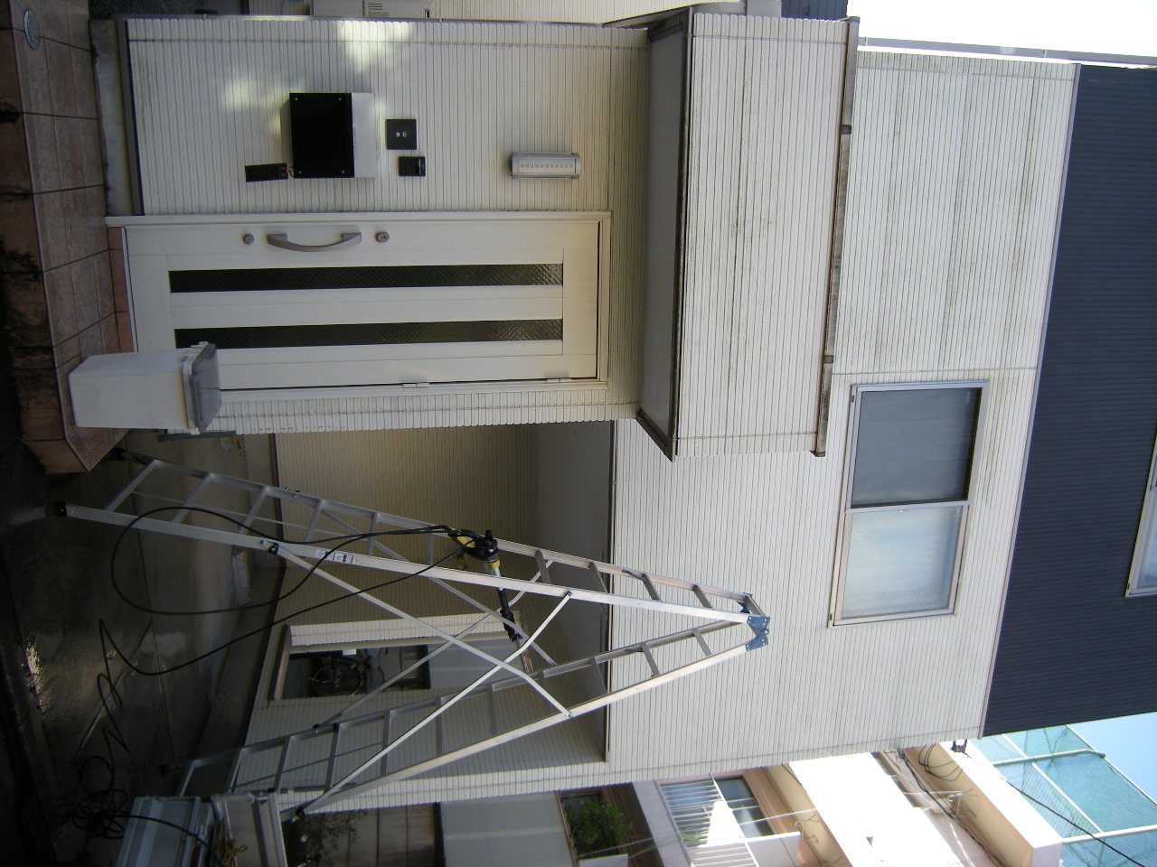 西京区 高圧洗浄 外壁 高圧洗浄機 コンクリ レンガ ブロック 車庫 玄関 門柱